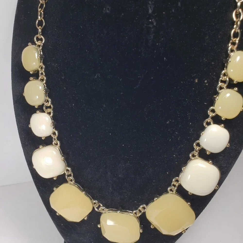 Colorful Stones Statement Necklace – Polished Gold - Stunning 20